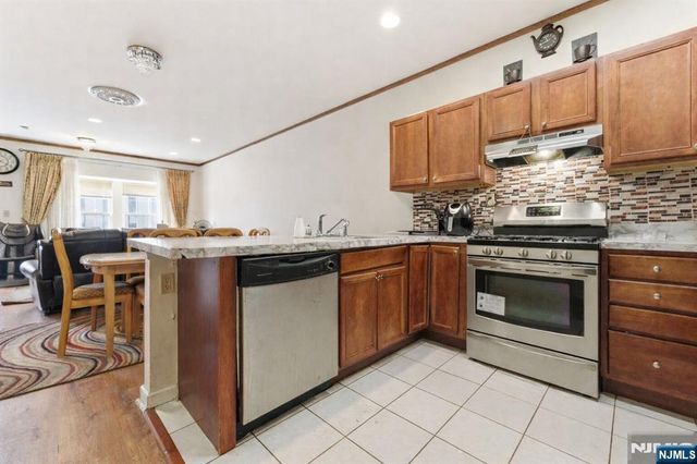 44 Prospect Street, East Orange, NJ 07017