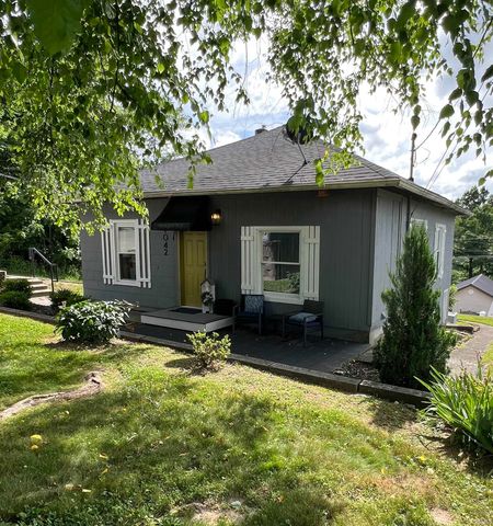 1042 N Charles Street, West Baden, IN 47469