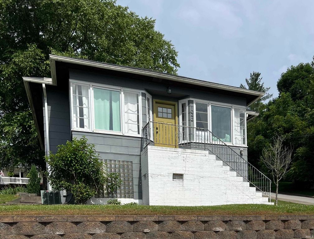 1042 N Charles Street, West Baden, IN 47469