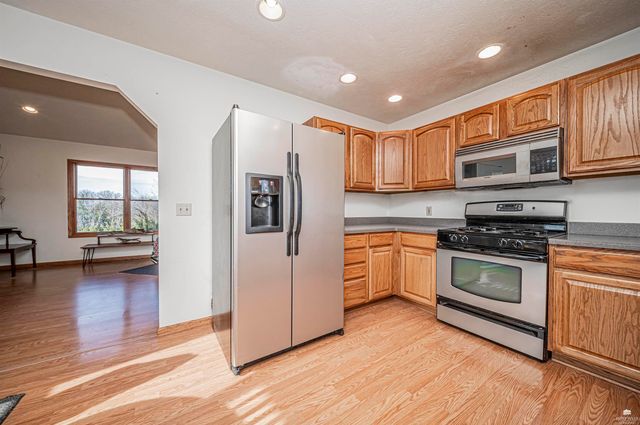 3257 Union Road, Junction City, KS 66441