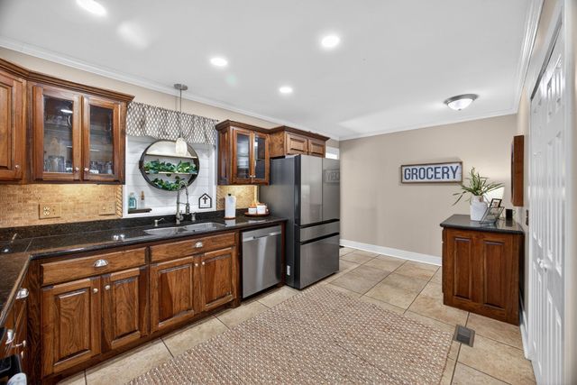 119 Westwood Dr, Mcminnville, TN 37110