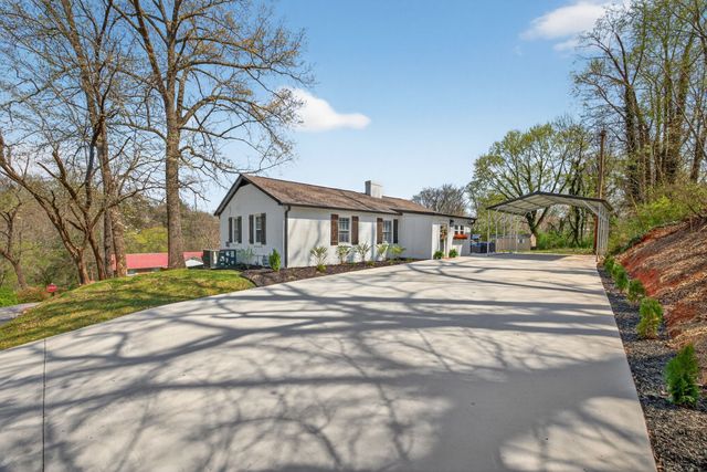 119 Westwood Dr, Mcminnville, TN 37110