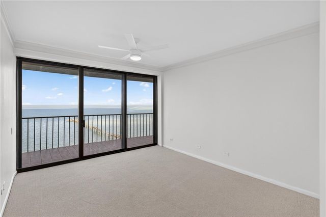 4500 Ocean Dr 5A, Corpus Christi, TX 78412
