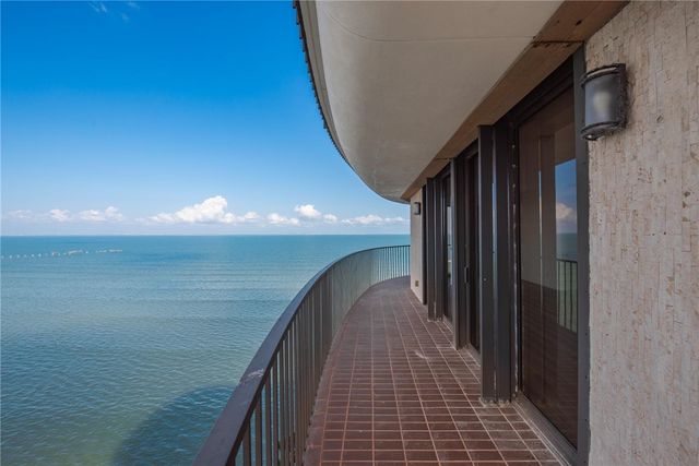4500 Ocean Dr 5A, Corpus Christi, TX 78412