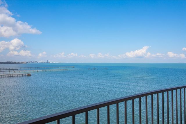 4500 Ocean Dr 5A, Corpus Christi, TX 78412
