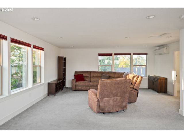 4317 N BORTHWICK Ave, Portland, OR 97217