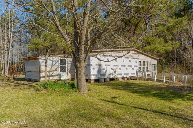 150 Pine Tree Road, Magee, MS 39111
