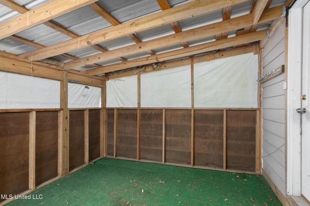 150 Pine Tree Road, Magee, MS 39111