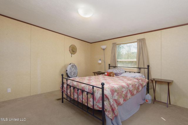 150 Pine Tree Road, Magee, MS 39111