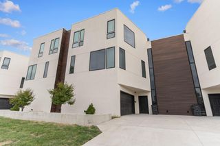 3 FYFER PL, Columbia, MO 65201