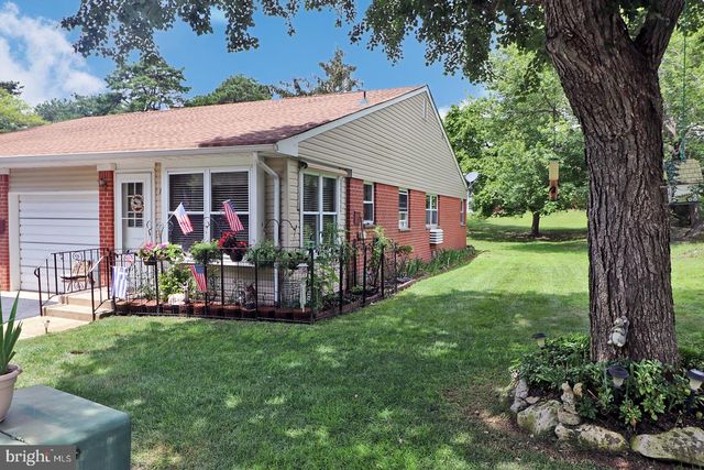 107 COSTITUTION BLVD #B, Whiting, NJ 08759