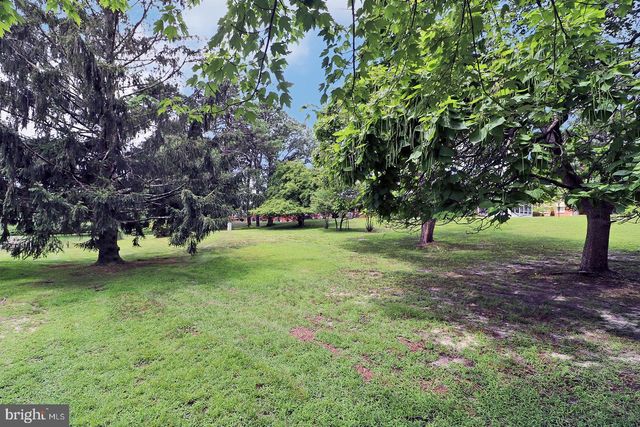 107 COSTITUTION BLVD #B, Whiting, NJ 08759