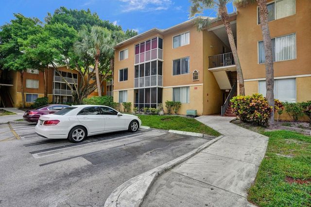 4015 W McNab Road D204, Pompano Beach, FL 33069