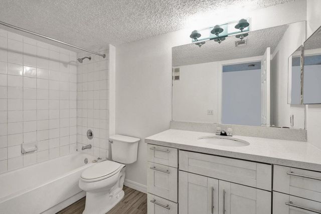 4015 W McNab Road D204, Pompano Beach, FL 33069