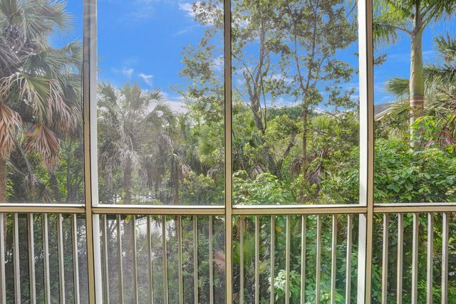 4015 W McNab Road D204, Pompano Beach, FL 33069