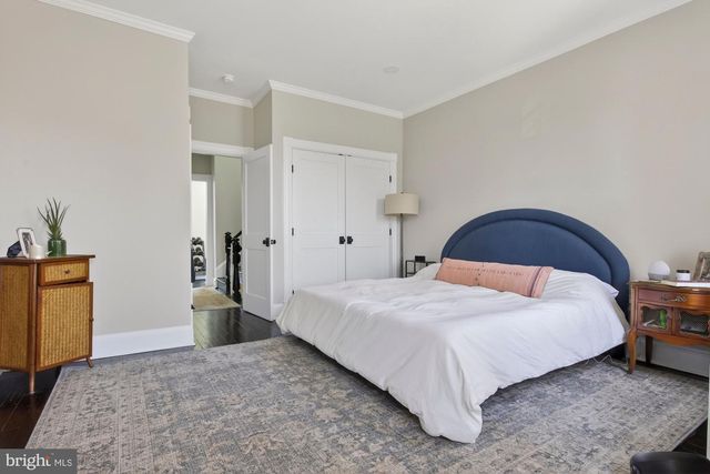 212 5TH ST NE, Washington, DC 20002