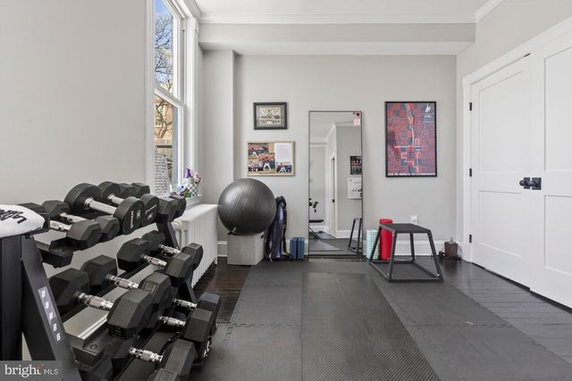 212 5TH ST NE, Washington, DC 20002