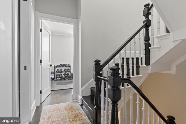 212 5TH ST NE, Washington, DC 20002