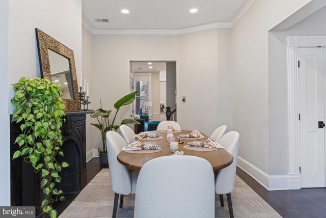 212 5TH ST NE, Washington, DC 20002