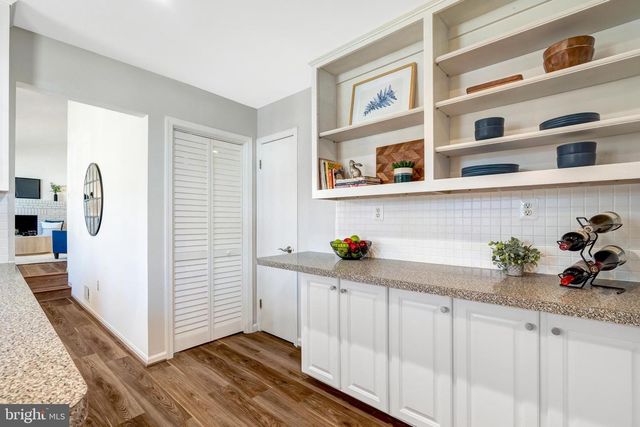 10409 ASHCROFT WAY, Fairfax, VA 22032