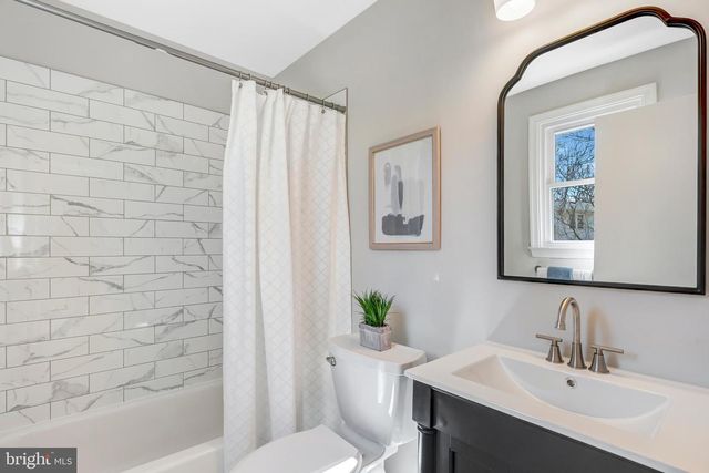 10409 ASHCROFT WAY, Fairfax, VA 22032