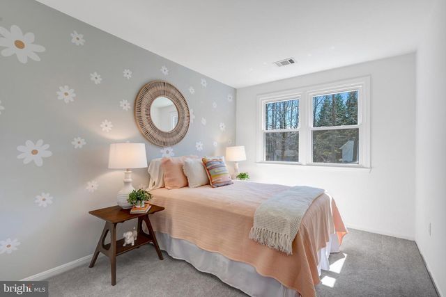 10409 ASHCROFT WAY, Fairfax, VA 22032