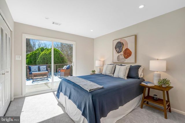 10409 ASHCROFT WAY, Fairfax, VA 22032