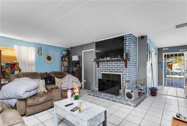 44432 Stanridge, Lancaster, CA 93535