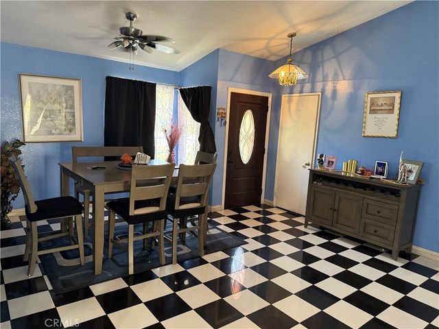2420 W Sunrise Drive, Rialto, CA 92377