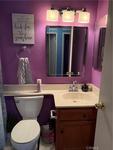2420 W Sunrise Drive, Rialto, CA 92377