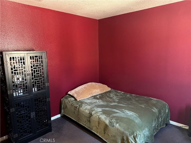 2420 W Sunrise Drive, Rialto, CA 92377