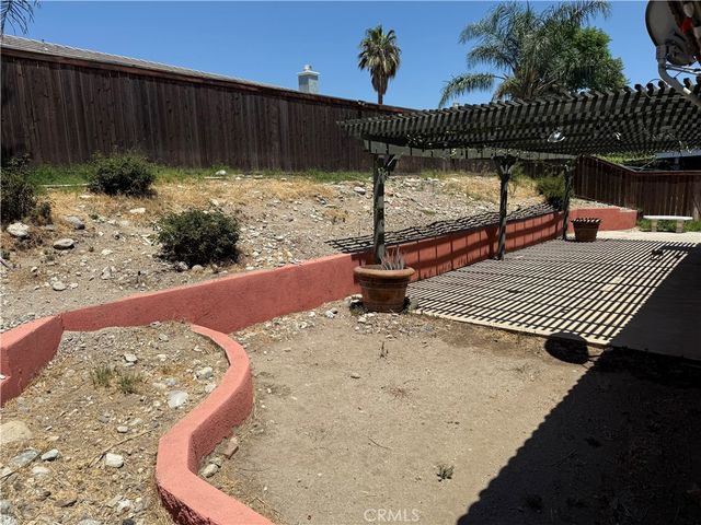 2420 W Sunrise Drive, Rialto, CA 92377