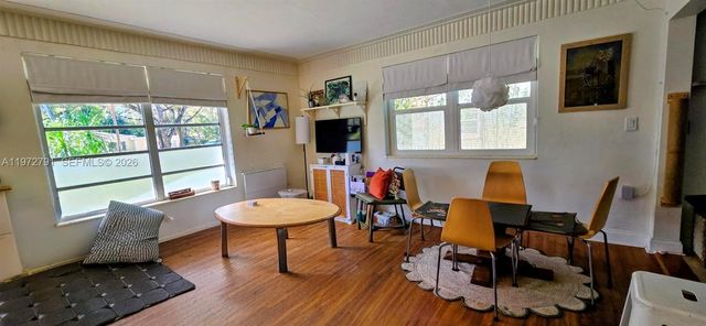 1135 NE 133rd St, North Miami, FL 33161