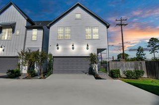 3302 Timbergrove Heights Street, Houston, TX 77008
