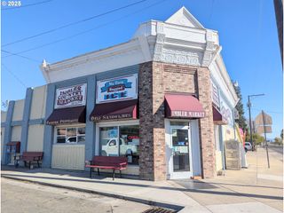 350 MAIN St, Imbler, OR 97841