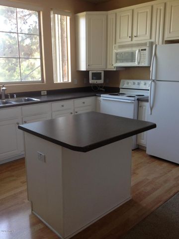 4465 E Paradise Village Parkway S Apt 1170, Phoenix, AZ 85032