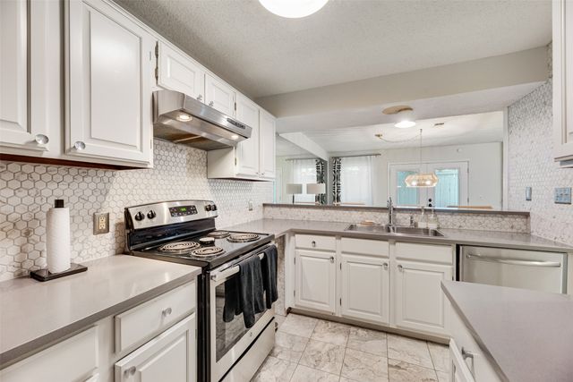 1654 Choteau Circle, Grapevine, TX 76051