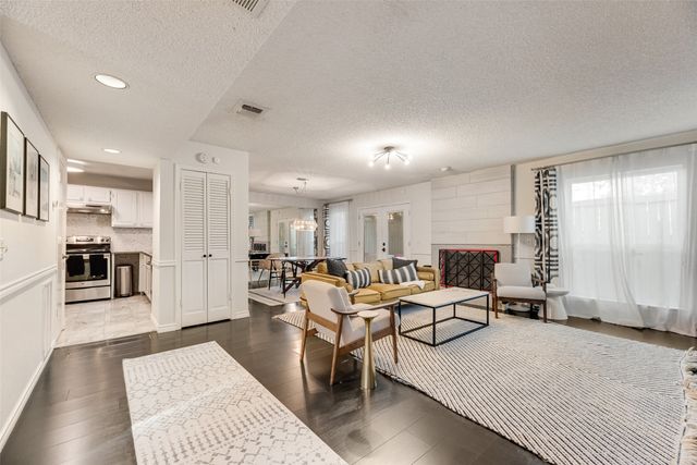 1654 Choteau Circle, Grapevine, TX 76051