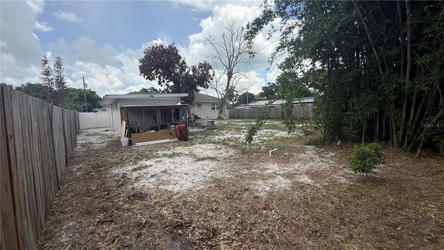 2523 WEBER STREET, Lakeland, FL 33801
