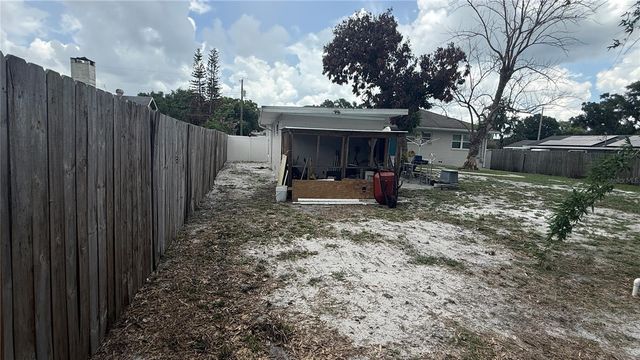2523 WEBER STREET, Lakeland, FL 33801