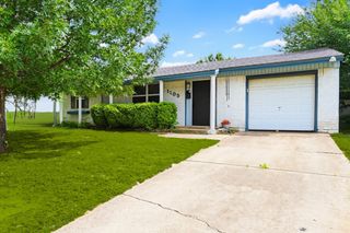 1105 Glenn Drive, Euless, TX 76039