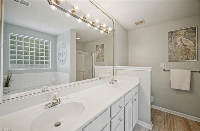 541 Fair Oak DR, Chesapeake, VA 23322