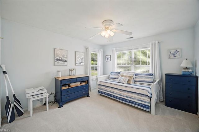 541 Fair Oak DR, Chesapeake, VA 23322