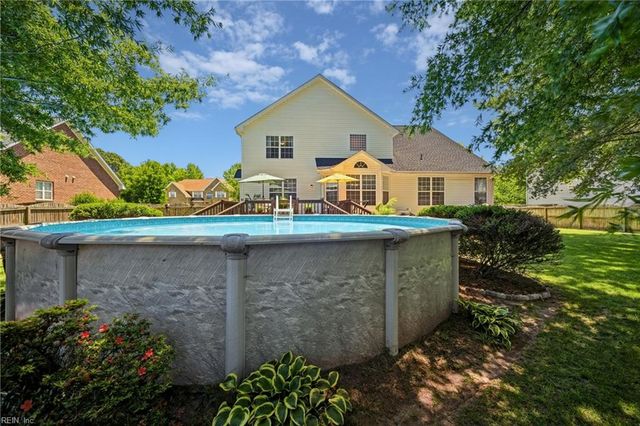 541 Fair Oak DR, Chesapeake, VA 23322