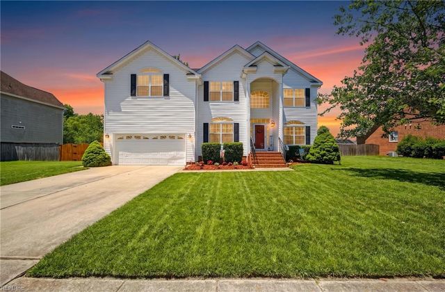 541 Fair Oak DR, Chesapeake, VA 23322