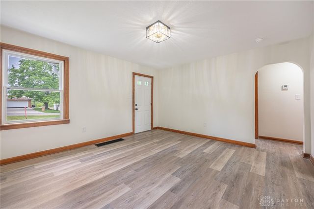 2976 Arthur Road, Springfield, OH 45502