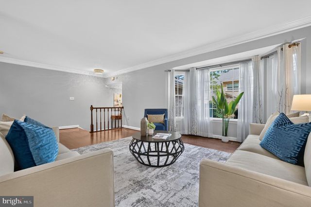7328 AYNSLEY LN, Mclean, VA 22102