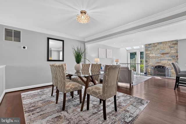 7328 AYNSLEY LN, Mclean, VA 22102