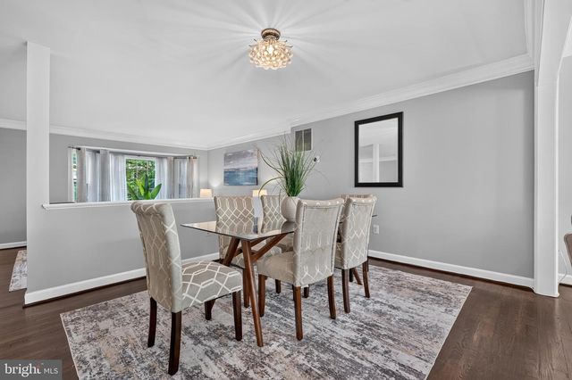 7328 AYNSLEY LN, Mclean, VA 22102