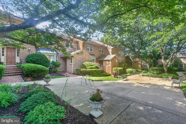 7328 AYNSLEY LN, Mclean, VA 22102